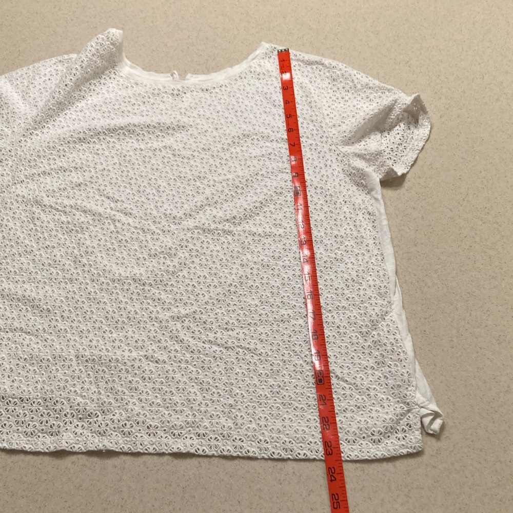 Ann Taylor LOFT White Eyelet Short Sleeve Tee Women Size M - Picture 7 of 11